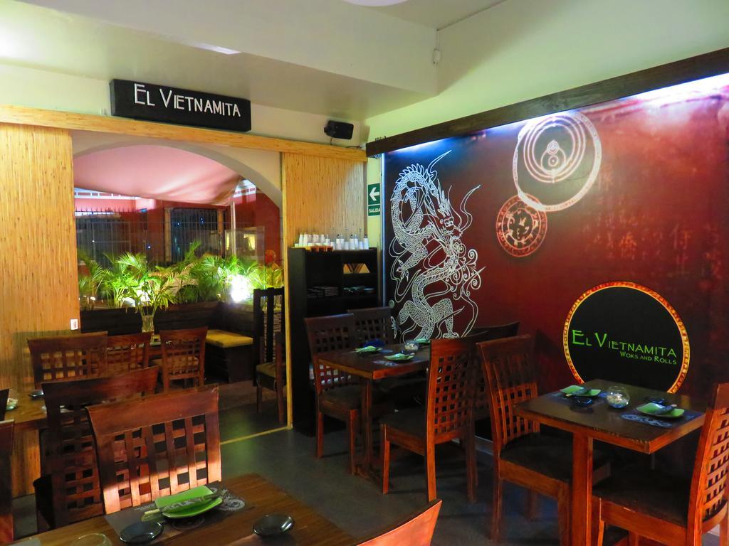 The House Project Backpackers Lima Exteriör bild